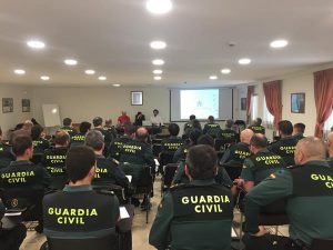Formacion Autismo León a la Guardia Civil