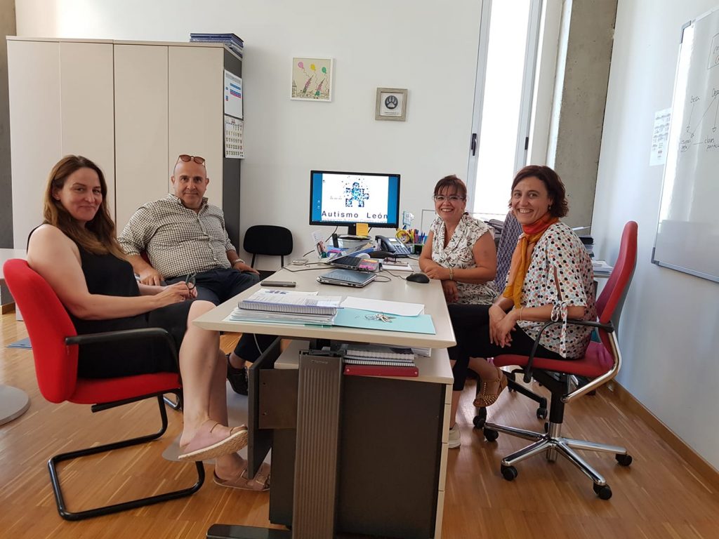 visita-federacion-autismo-leon-1024x768 Noticias visita-federacion-autismo-leon-1024x768 Noticias